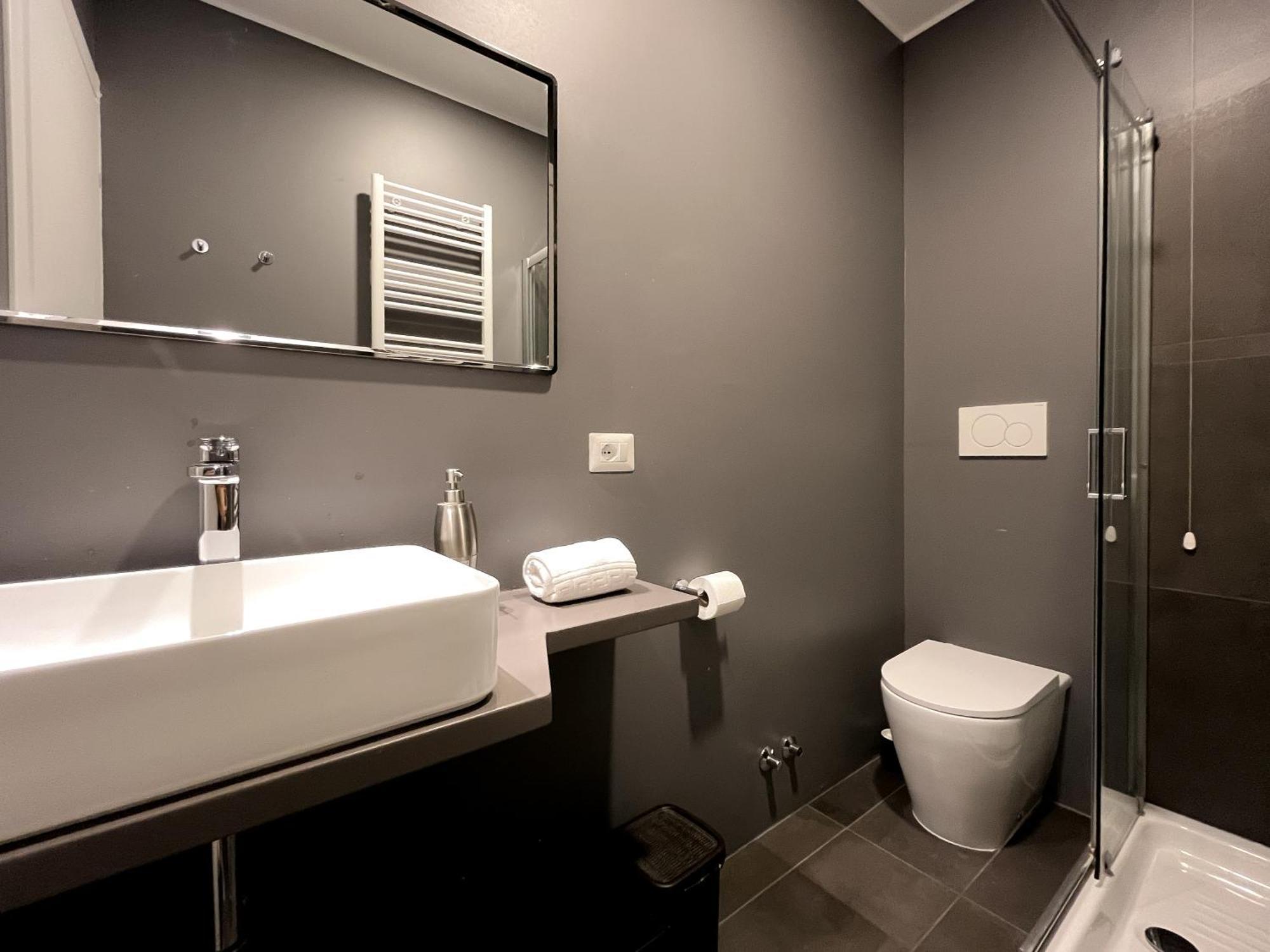 Rrrapido Colorful Rooms - Assago Ruang foto